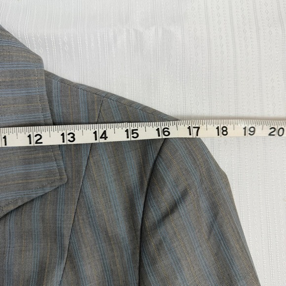 LAFAYETTE 148 Gray Virgin Wool Silk Pinstripe Blazer Size 8 Career Timeless - Picture 6 of 6